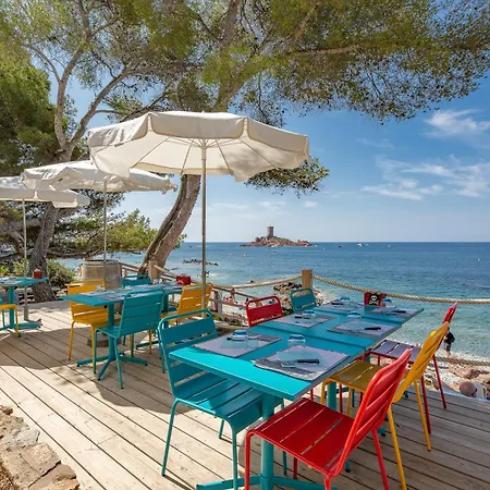 Cap Esterel Agay Raphael Vue Coeur Du Site Piscine Golf 4 Personnes Chez Magali Lägenhet Saint-Raphaël